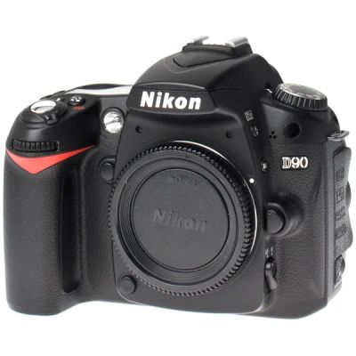Лот: 4383774. Фото: 1. Nikon D90 + kit 18-105mm VR... Цифровые зеркальные