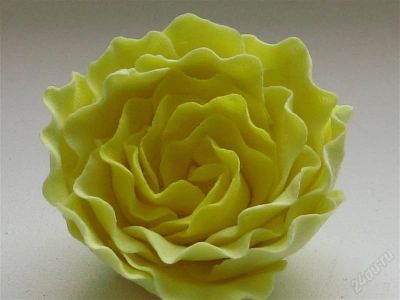 Лот: 1339537. Фото: 1. Брошь "Пион" 4 см, Ручная работа... Другое (ручная работа)