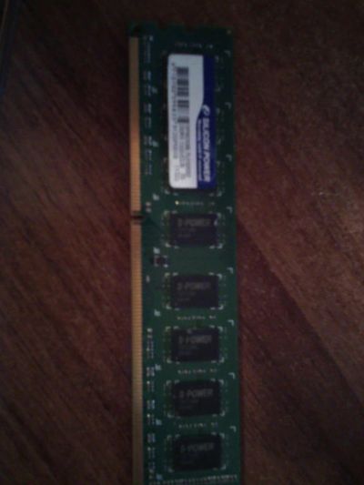 Лот: 4569518. Фото: 1. оперативная память DDR3 2Gb. Оперативная память