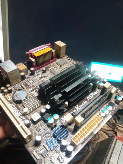 Лот: 25239836. Фото: 1. Asrock AD2550B-ITX. Материнские платы