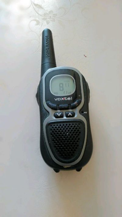 Лот: 8999705. Фото: 1. Рация voxtel mr550 twin. Рации, радиостанции