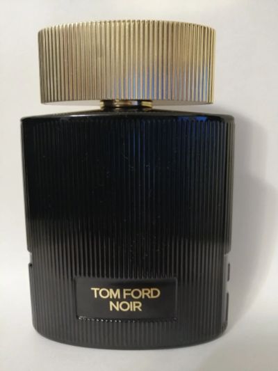 Лот: 15395697. Фото: 1. Noir Pour Femme Tom Ford. Женская парфюмерия