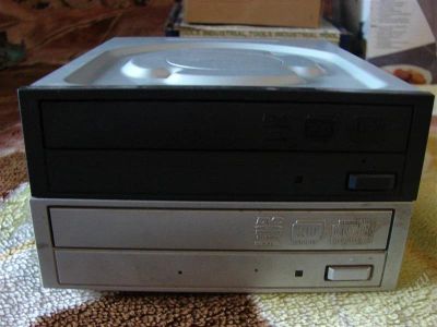 Лот: 1139879. Фото: 1. DWD-ROMы. Приводы CD, DVD, BR, FDD