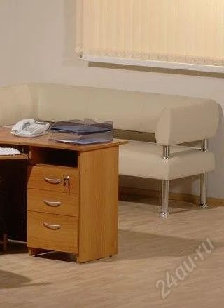 Лот: 2146381. Фото: 1. Тумба приставная с замком Витра... Тумбы