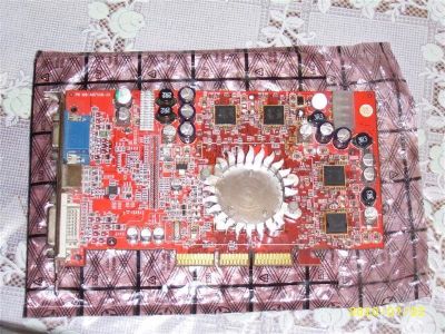 Лот: 431982. Фото: 1. Radeon 9800 pro. Видеокарты