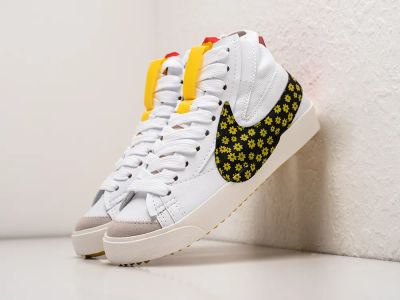 Лот: 24978713. Фото: 1. Кроссовки Nike Blazer Mid 77 Jumbo. Кеды, кроссовки, слипоны