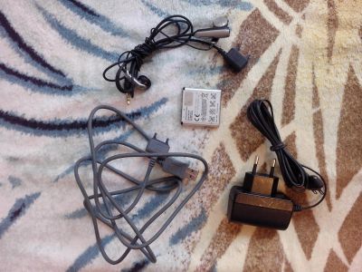 Лот: 4646605. Фото: 1. Зарядка , наушники, USB шнур... Другое (смартфоны, связь, навигация)