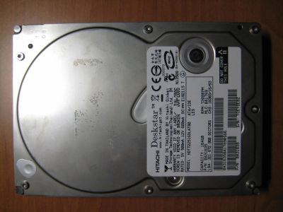 Лот: 10509471. Фото: 1. HDD Hitachi IDE 164GB 7200RPM... Жёсткие диски