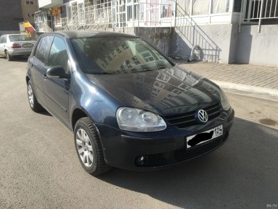 Лот: 13546319. Фото: 1. Volkswagen Golf V 2007г Срочно. Автомобили