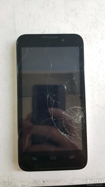 Лот: 13197320. Фото: 1. Смартфон ZTE v880h(15273). Смартфоны