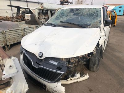 Лот: 18353326. Фото: 1. Продам автомобиль Skoda Rapid... Автомобили