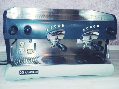 Лот: 8043538. Фото: 1. Кофемашина Rancilio Epoca 2 gr. Пищевое