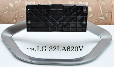 Лот: 6926400. Фото: 1. Подставка штатная тв.LG 32LA620V. Кронштейны, стойки, подставки