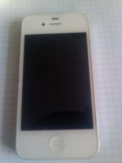 Лот: 3371420. Фото: 1. iphone 4. Смартфоны