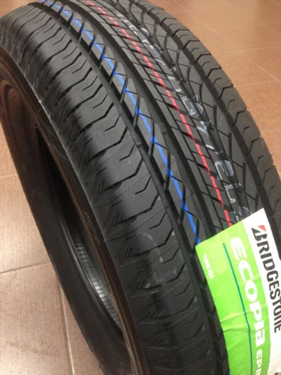 Лот: 15207134. Фото: 1. Bridgestone Ecopia EP850 265/60... Шины