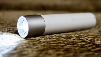 Лот: 12797794. Фото: 1. Xiaomi portable electric torch... Фонарики
