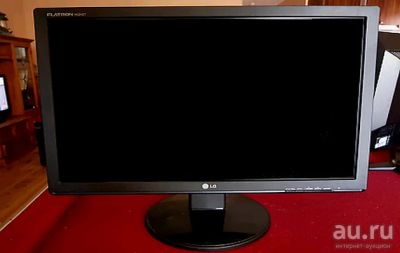 Лот: 13530710. Фото: 1. Монитор 19" LG W1942T. ЖК-мониторы