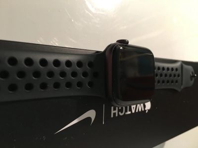 Лот: 17046021. Фото: 1. Apple Watch se 44mm Nike. Смарт-часы, фитнес-браслеты, аксессуары