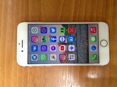 Лот: 17147814. Фото: 1. Iphone 7. Смартфоны