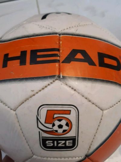 Лот: 11895071. Фото: 1. Футбольный мяч HEAD в комплекте... Мячи, ракетки, шайбы, клюшки