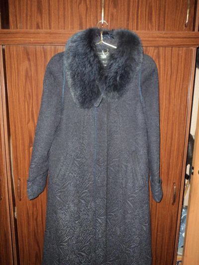 Лот: 3296654. Фото: 1. Пальто женское зимнее. Верхняя одежда