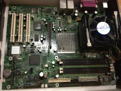 Лот: 2794531. Фото: 1. Pentium 4 - 2,8Ггц Серверная материнская... Материнские платы