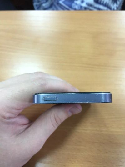 Лот: 6280611. Фото: 1. iPhone 5 16gb читайте описание... Смартфоны