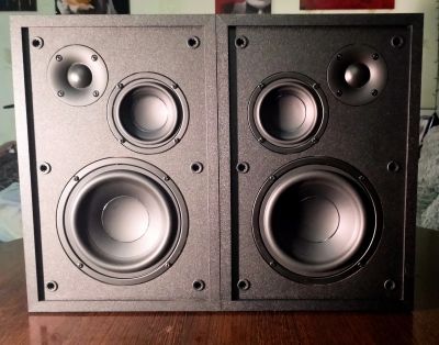 Лот: 25378547. Фото: 1. Акустика Grundig. Пассивные акустические системы