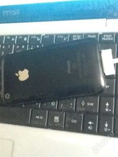 Лот: 1895958. Фото: 1. Iphone 3g 8gb. Смартфоны