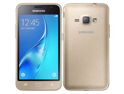 Лот: 14760473. Фото: 1. samsung j1 (sm-j120f/ds) amoled... Смартфоны