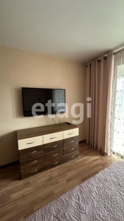 Лот: 21760479. Фото: 1. Сдам 2-комн. кв. 73 кв.м. Красноярск... Квартиры, студии