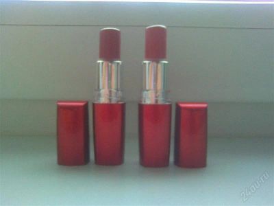 Лот: 1082716. Фото: 1. Две помады Maybelline "Hydra Extreme... Унисекс парфюмерия