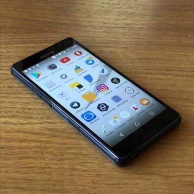 Лот: 14669834. Фото: 1. Sony Xperia z3 compact. Смартфоны