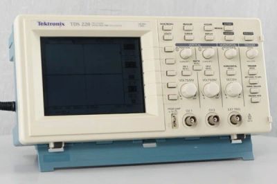 Лот: 5169775. Фото: 1. Осциллограф цифровой Tektronix... Контрольно-измерительное оборудование