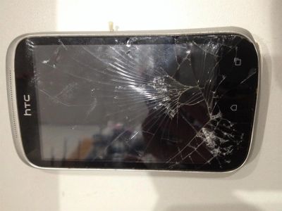 Лот: 3516640. Фото: 1. HTC desire C. Смартфоны