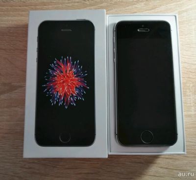 Лот: 13488891. Фото: 1. Iphone SE 32gb. Смартфоны