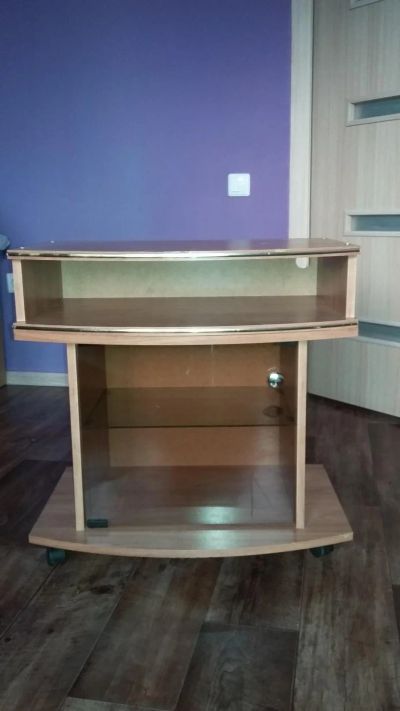 Лот: 7502913. Фото: 1. Подставка (тумба) под ТВ. Стойки и тумбы для аппаратуры