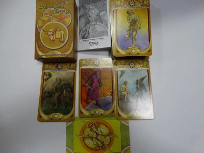 Лот: 10471490. Фото: 1. Карты ТАРО "Таро золотого тельца... Настольные игры, карты