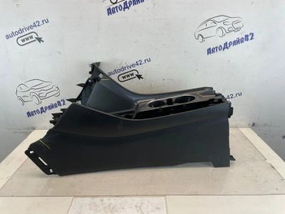 Лот: 24843767. Фото: 1. Консоль между сидений Hyundai... Двигатель и элементы двигателя