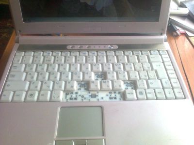 Лот: 4031025. Фото: 1. Ноутбук MSI MS-6837D. Ноутбуки