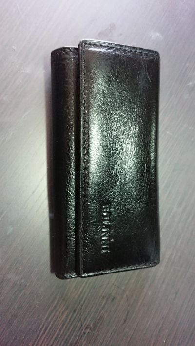 Лот: 17898098. Фото: 1. Ключница чёрная. Бумажники, кошельки, портмоне