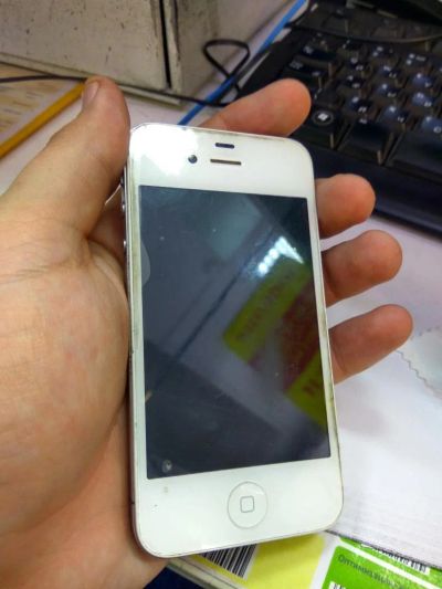 Лот: 8155804. Фото: 1. Iphone 4s 8gd. Смартфоны