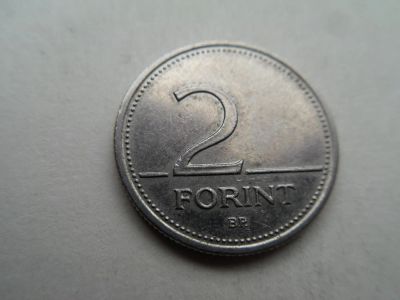 Лот: 10441823. Фото: 1. Венгрия 2 форинта 2001. Европа