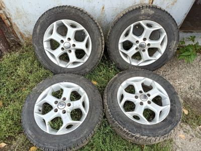 Лот: 16543086. Фото: 1. Комплект литых дисков с резиной... Диски