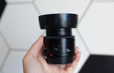 Лот: 18159142. Фото: 1. Canon EF 50mm 1.8. Объективы