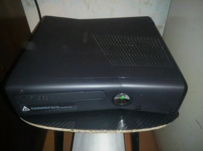 Лот: 10290118. Фото: 1. Xbox 360 250 GB + игры. Игровые приставки, консоли