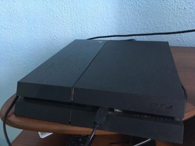 Лот: 12767154. Фото: 1. Sony Playstation 4 (500 gb... Игровые приставки, консоли
