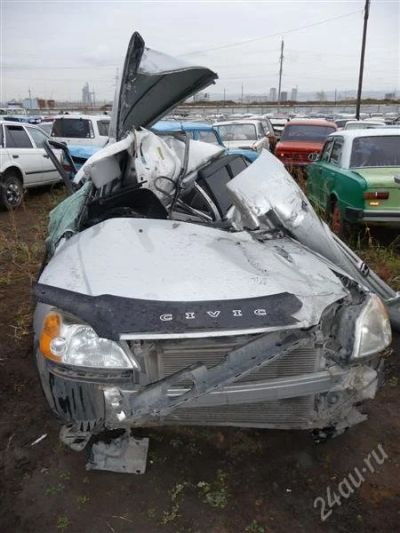Лот: 755462. Фото: 1. HONDA CIVIC FERIO 2003г. Аварийный. Автомобили
