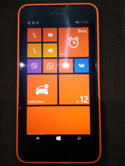 Лот: 8864562. Фото: 1. Смартфон Nokia Lumia 630 Dual... Смартфоны