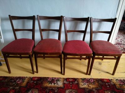 Лот: 16288703. Фото: 1. Бабушкины стулья, крепкие, не... Столы, стулья, обеденные группы